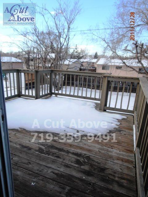 1456 Bonita Dr - Photo 2 of 11