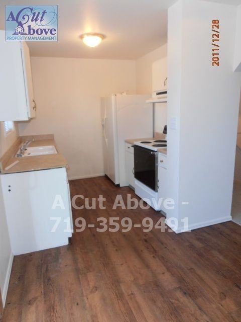 1456 Bonita Dr - Photo 3 of 11