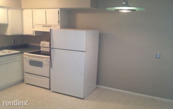 4830 Briarwood Ave #5 - Photo 2 of 5