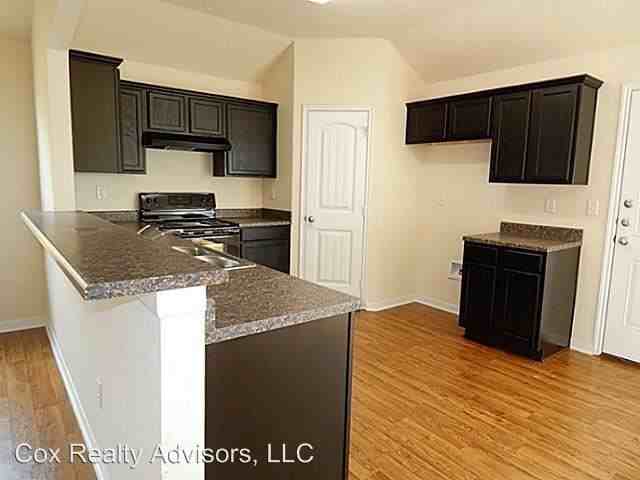 2252 Old Leonard St - Photo 3 of 8