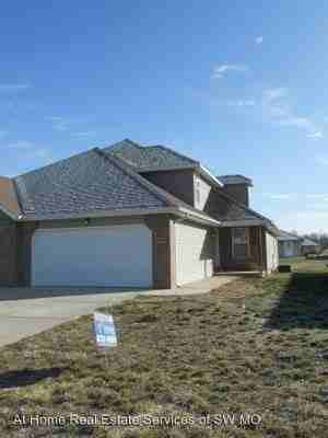 1265-1093 N Westwood Ave - Photo 2 of 17