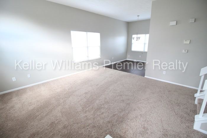4356 Jeney Pl - Photo 2 of 18