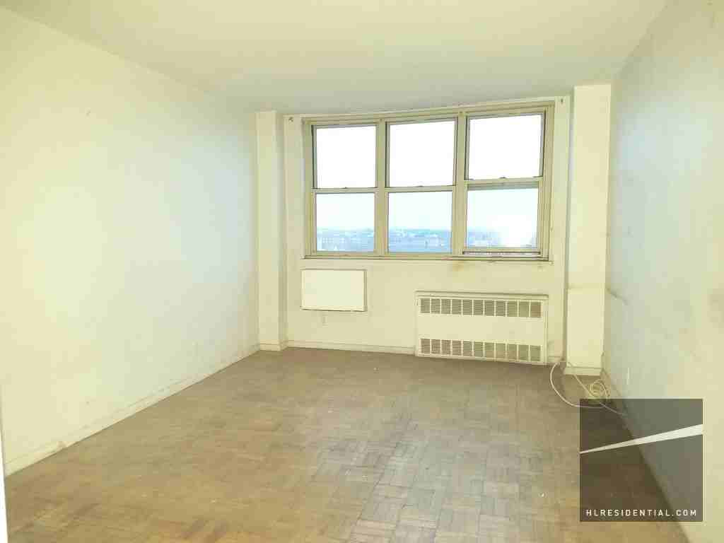 455 Ocean Pkwy #10A