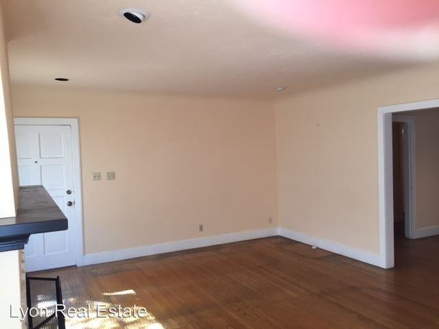2590 Harkness St - Photo 3 of 6