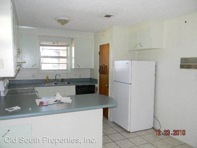 102 Cherokee Trail - Photo 3 of 9