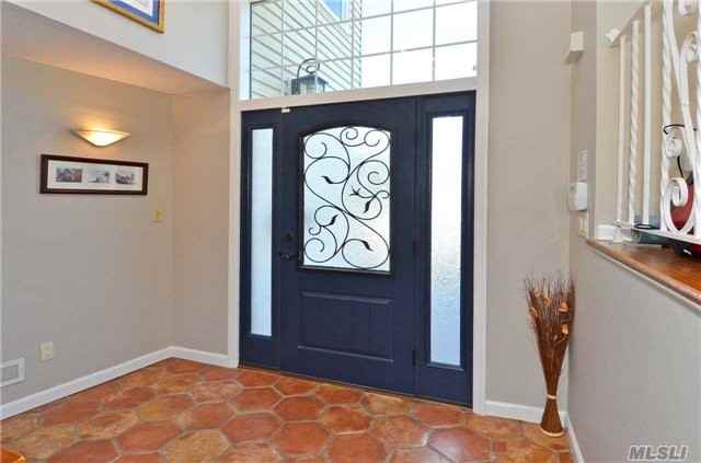 14 St Lawrence Pl - Photo 3 of 17