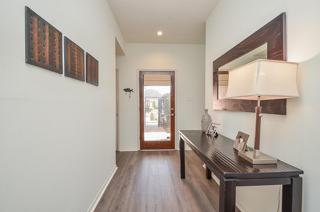 12226 Ravenmoor Dr - Photo 3 of 32