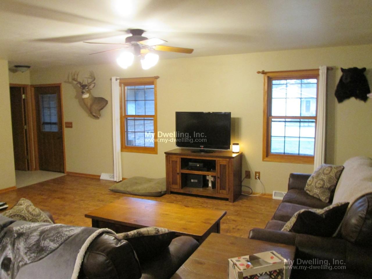 131 Winter Ln - Photo 3 of 16