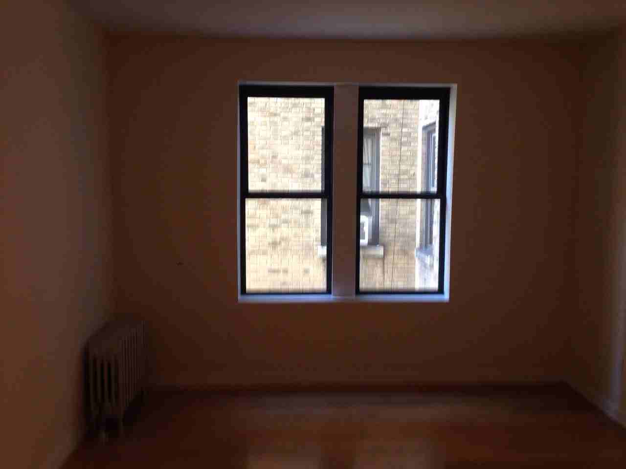 St Nicholas Ave & W 188th St #22