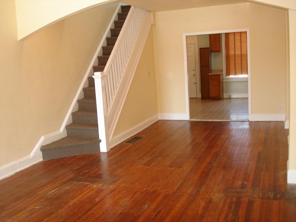 2726 Kinsey Avenue - Photo 3 of 17