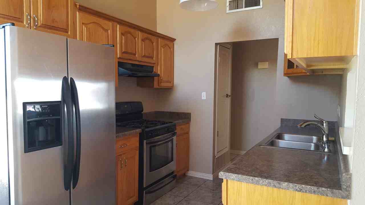 9815 Isaac Dr - Photo 2 of 10
