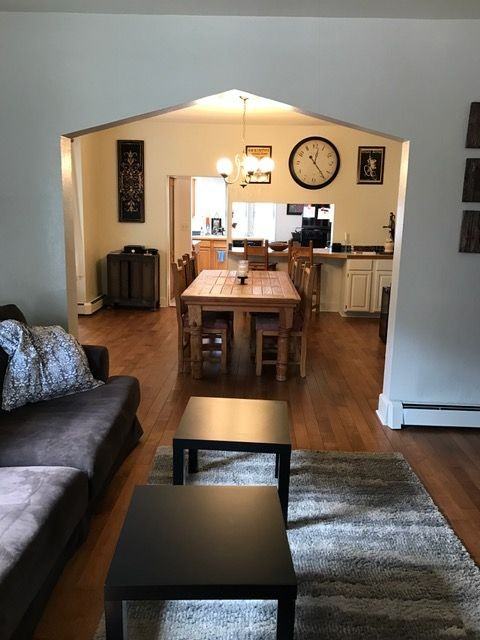 1055 Detroit St - Photo 2 of 18