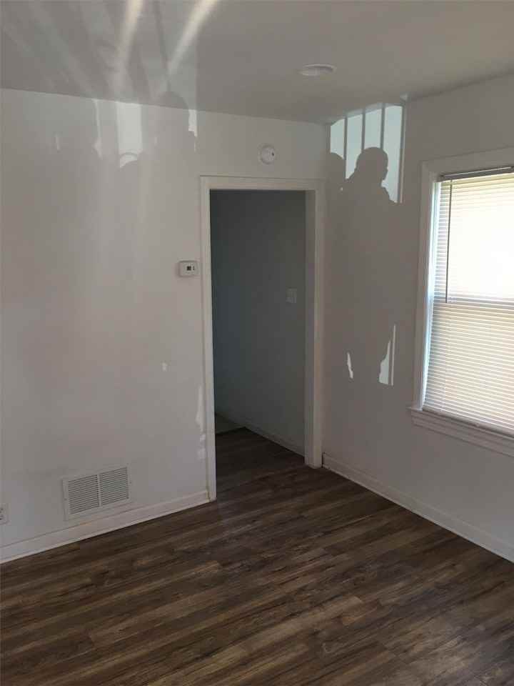 414 Swale Ave - Photo 3 of 18