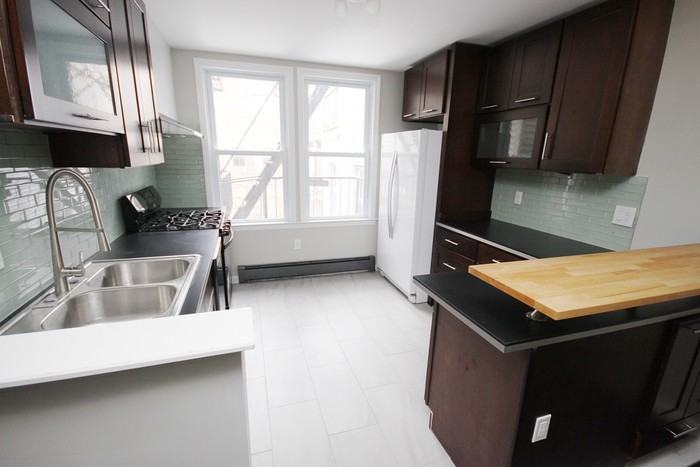 46 Wayne St #2