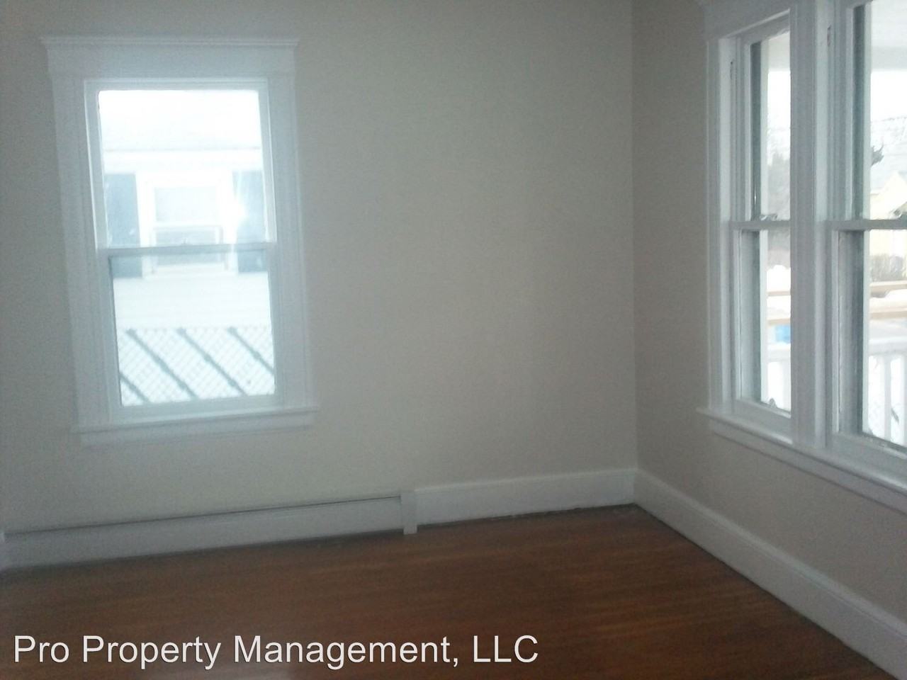 100 - 102 Francis Street - Photo 2 of 8