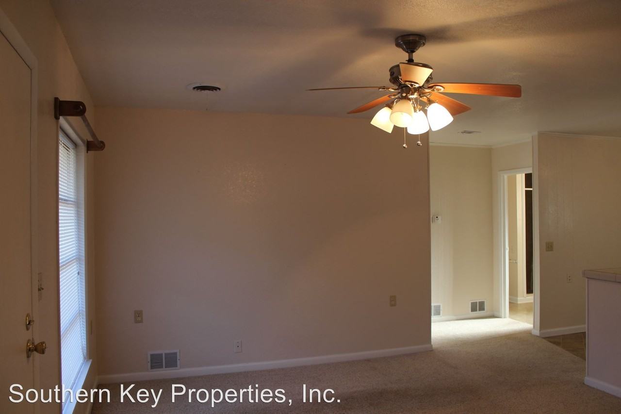 1724 US-90 - Photo 3 of 6