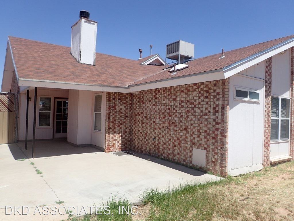 11928 Crown Royal St - Photo 3 of 20