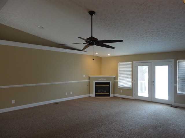 6552 Greeley Ave - Photo 2 of 15