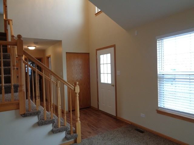 1505 Finch Dr - Photo 2 of 16