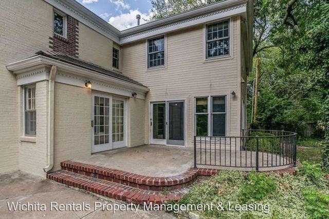 20 Lakeside Blvd - Photo 2 of 16
