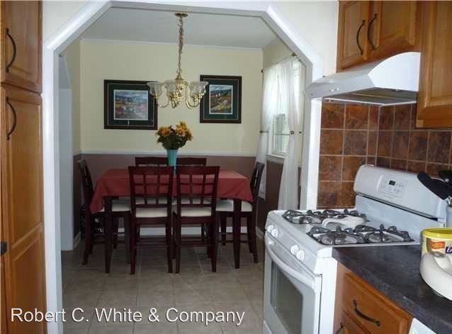 37 Mitchell Ct - Photo 3 of 8