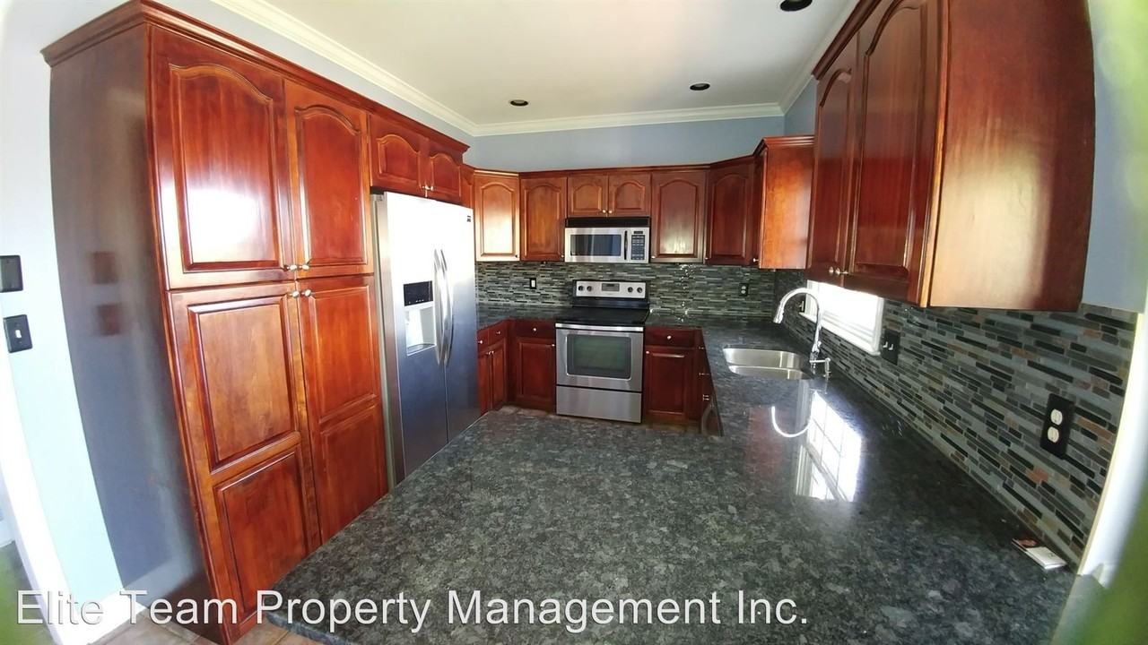 29000 Windjammer Dr - Photo 3 of 21