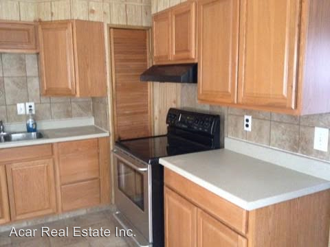 331 N Seymour St - Photo 3 of 12