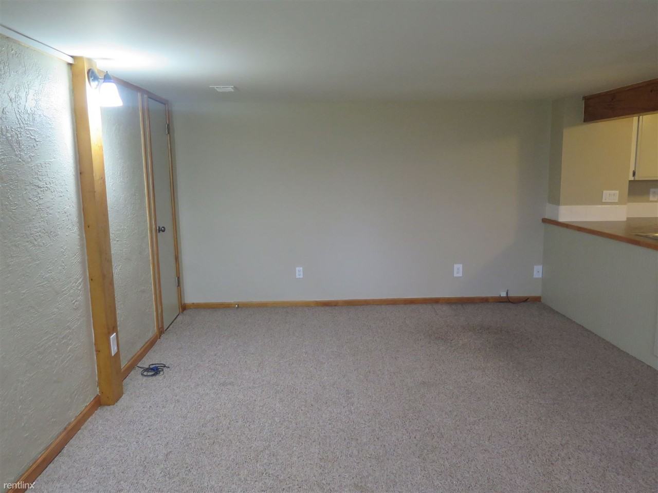 470 W 104 St #E - Photo 3 of 6