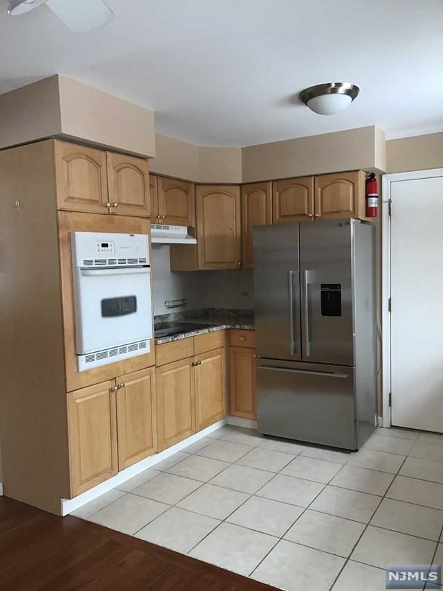 1 Rustic Cir #1C - Photo 3 of 16