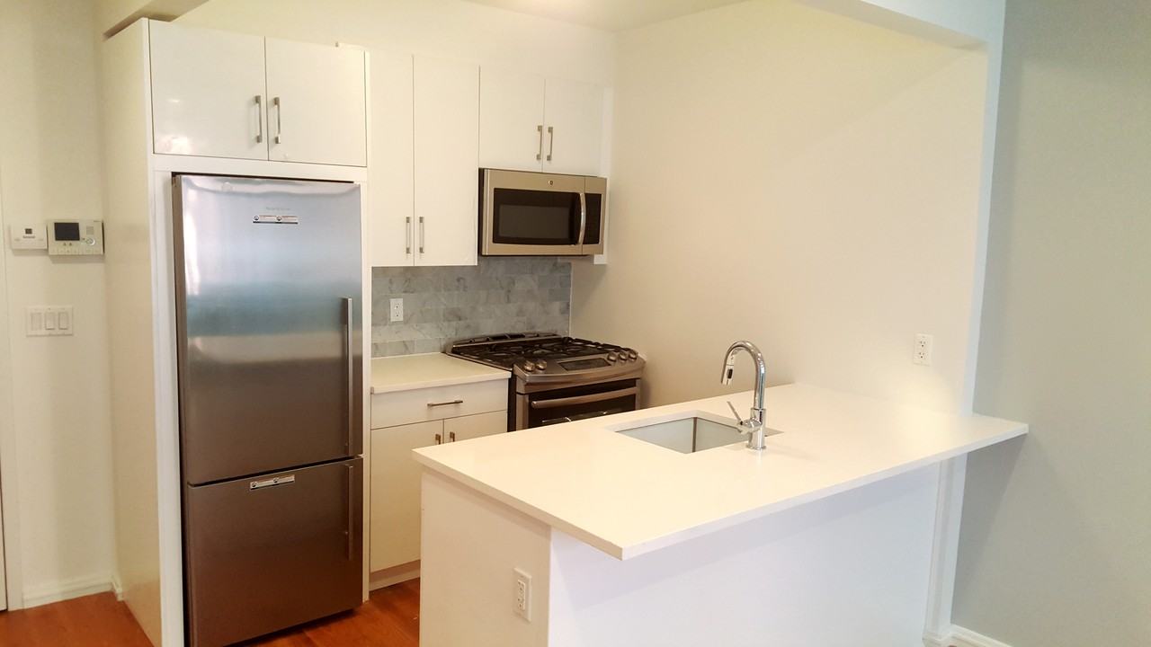 364 Lafayette Avenue #3 - Photo 3 of 13