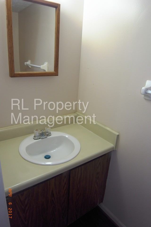 3803 Heatherglen Dr - Photo 3 of 15