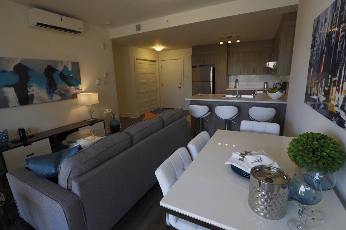 155 Chemin de la Rive-Boisée #604 - Photo 3 of 10