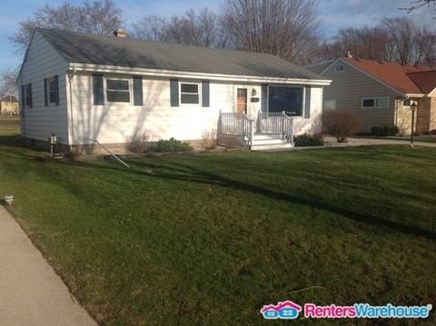 652 N Holden St - Photo 2 of 12