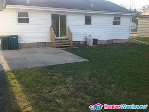 652 N Holden St - Photo 3 of 12