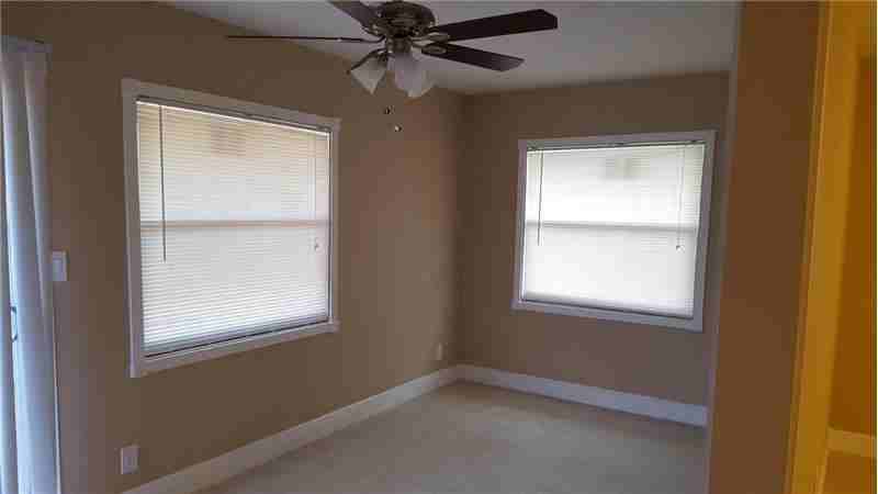 750 Altura St - Photo 3 of 14