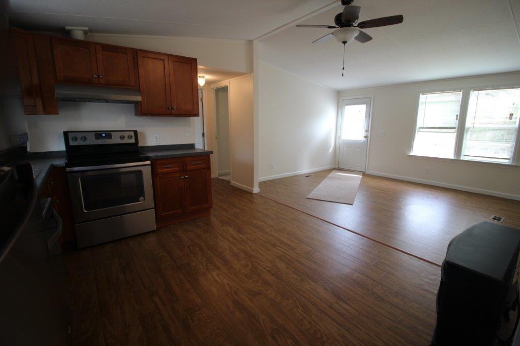 440 Zion Hill Rd - Photo 3 of 18