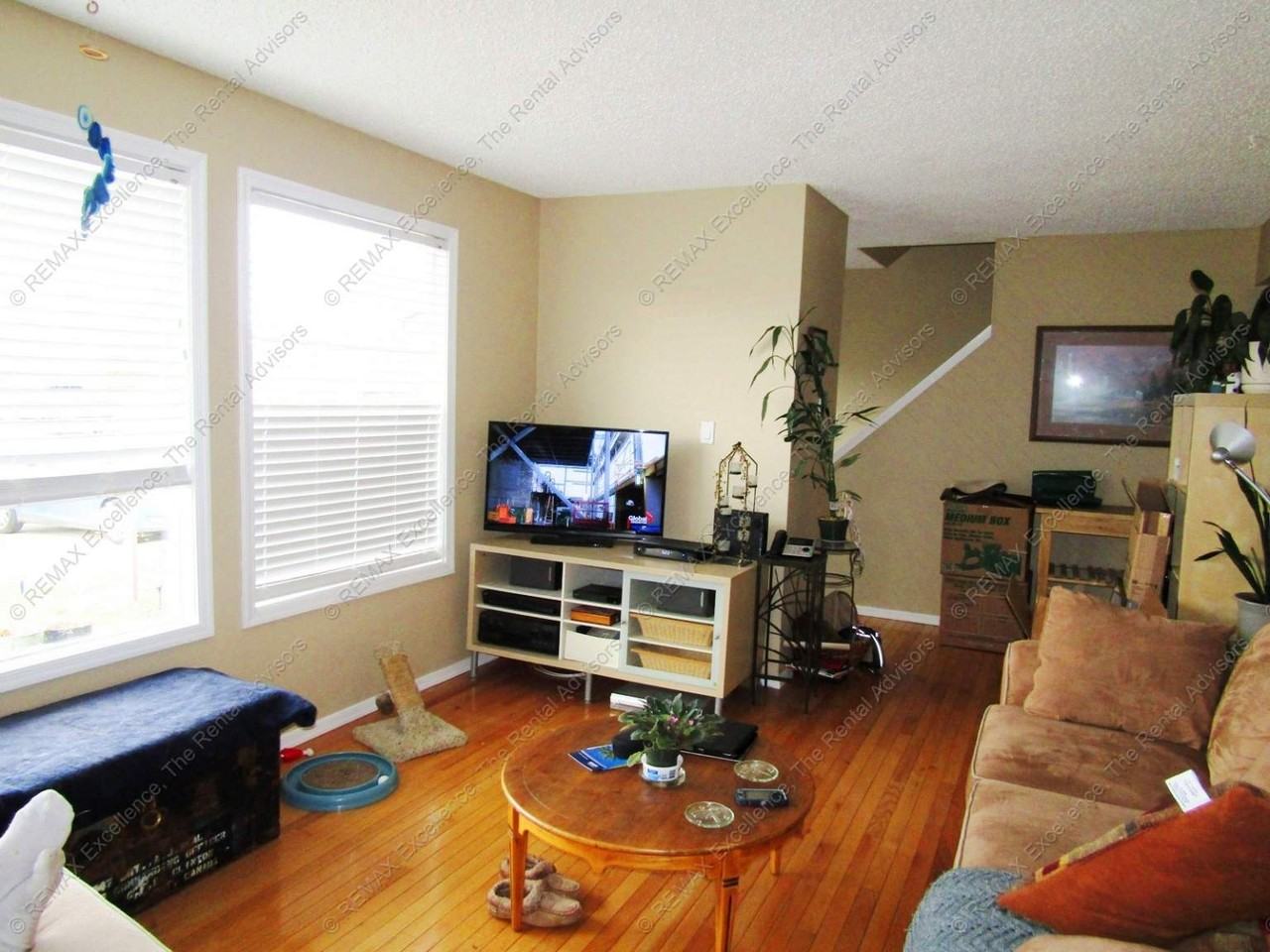 8609 104 Ave - Photo 2 of 19