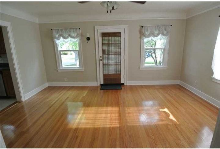 237 Avenue C - Photo 2 of 7