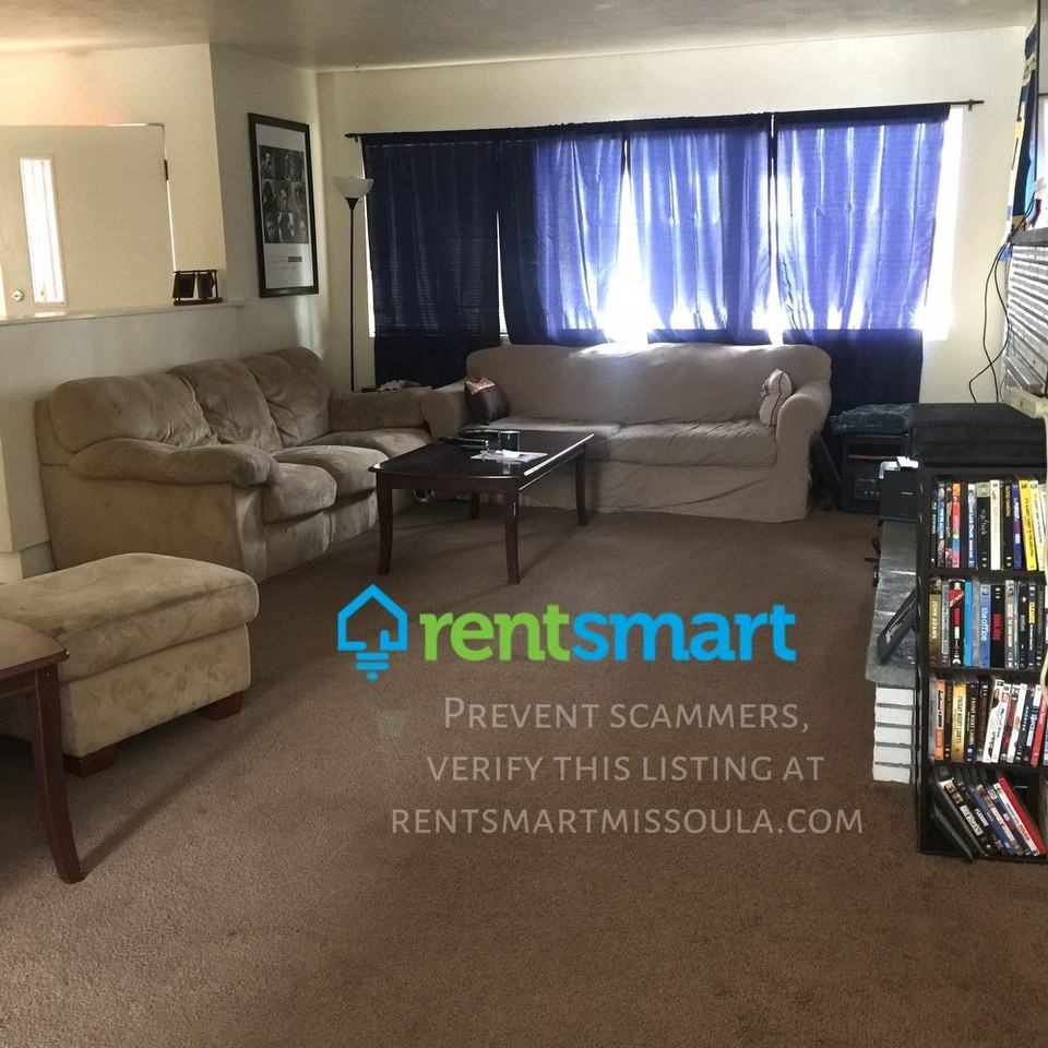 4320 Barbara Ln - Photo 2 of 7