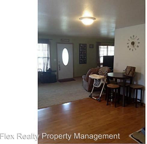 1950 Ashcroft Dr - Photo 2 of 7