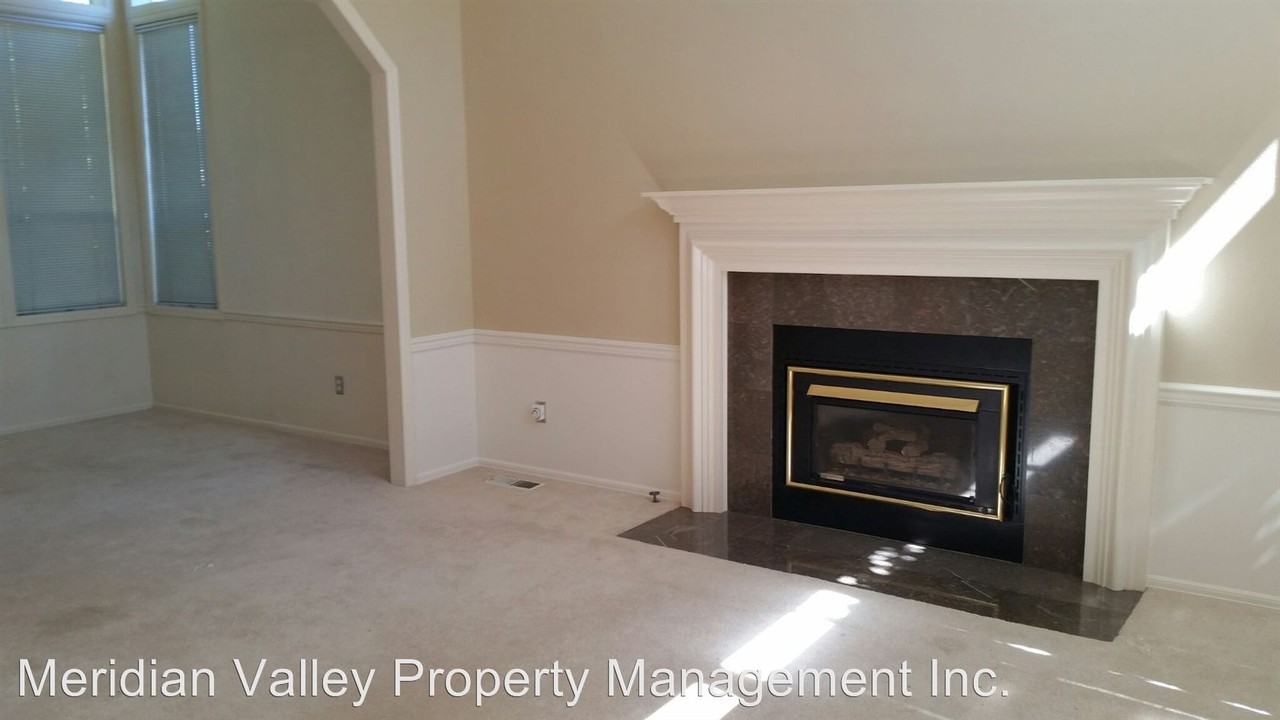 12218 SE 236th Ct - Photo 2 of 16