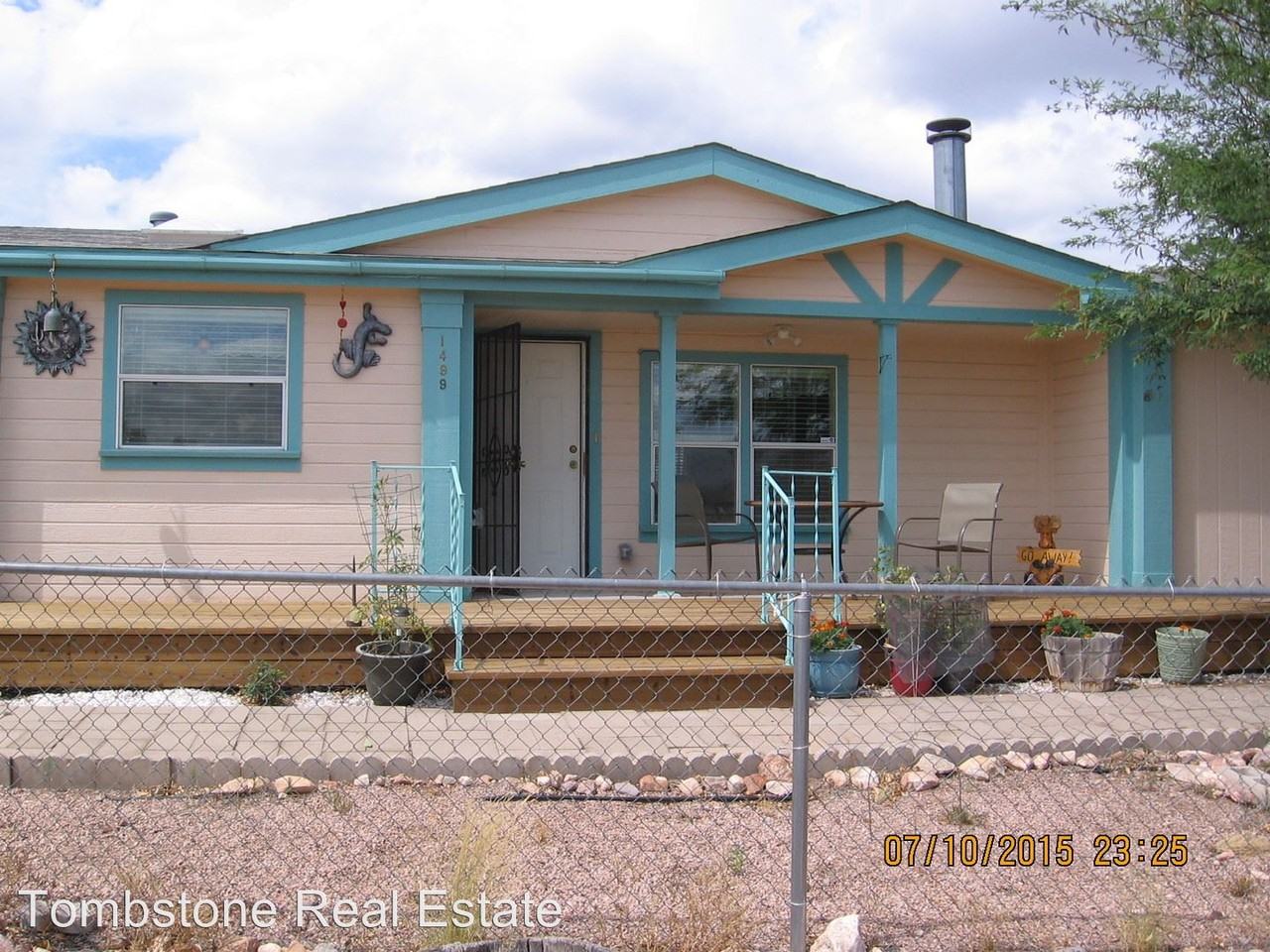 1499 N Saddleback Cir - Photo 2 of 16