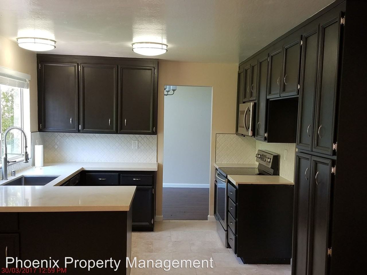 238 Sparrow Dr - Photo 2 of 16