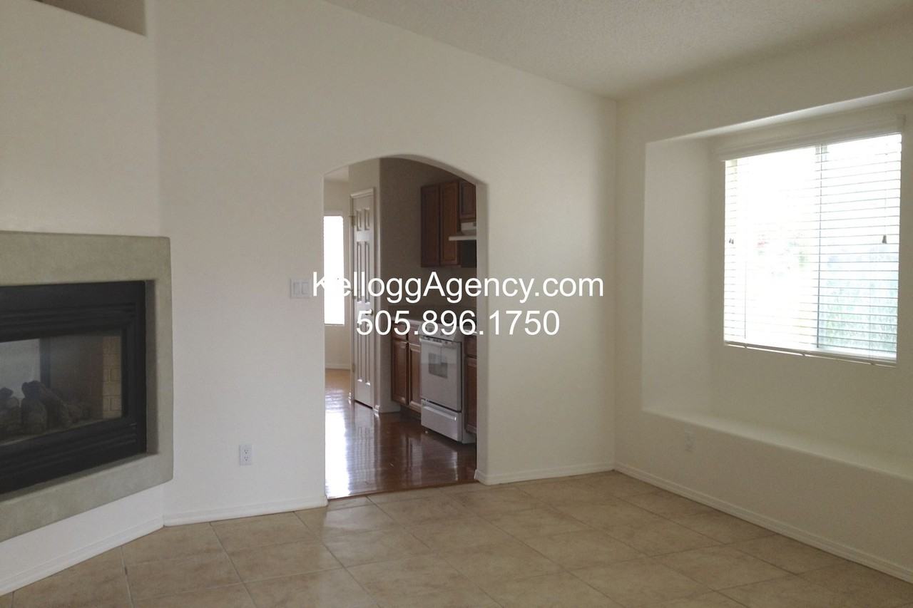 4127 Arapahoe Ave NW - Photo 3 of 19