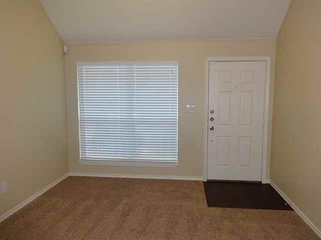 114 Owen Way - Photo 3 of 13