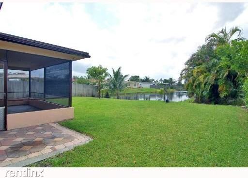 3831 NW 113th Terrace - Photo 3 of 4