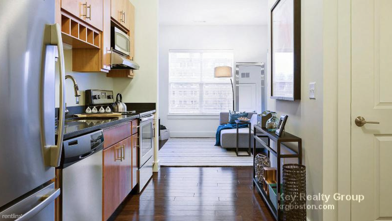 Atmark - Photo 2 of 10