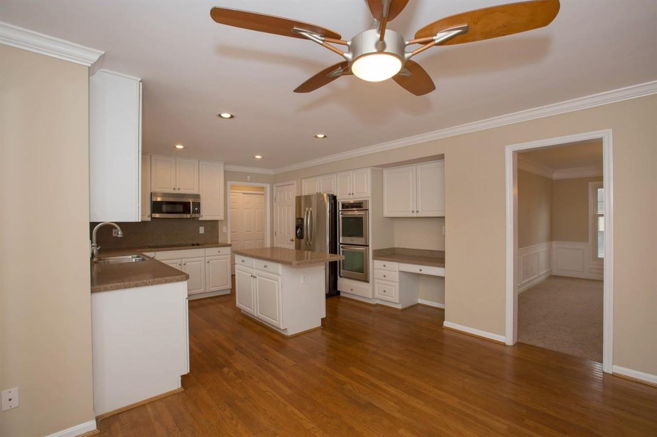 5934 Taylor Ridge Dr - Photo 3 of 25