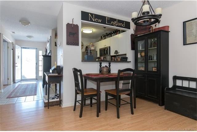 301 Country Club Ct #301 - Photo 2 of 28