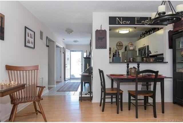 301 Country Club Ct #301 - Photo 3 of 28